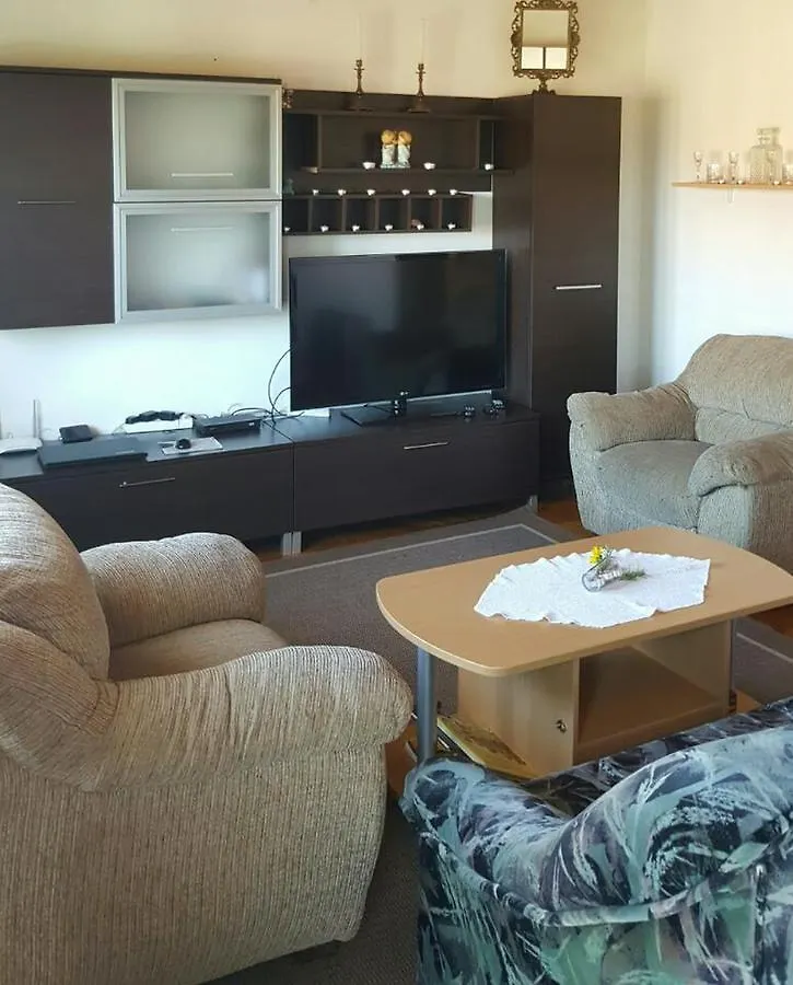Apartments Marijela 茨里克韦尼察 0*,